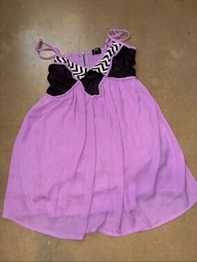 Vintage Lavender Spaghetti Strap Dress with Chevron Detail